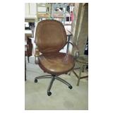Executive brown quality leather office desk chair