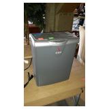 Xerox paper shredder, model XRX-8X, seller code