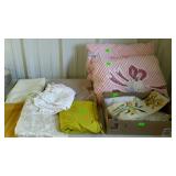 Linens lot - six tablecloths, two Chenille pillows
