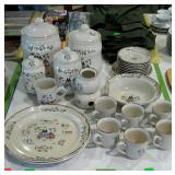 Dinner china, stoneware Japan, 24 total pieces