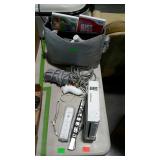 Wii gaming system with one controller, carry bag,