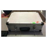 Tradesman type brief case