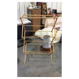 Folding drying rack