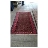 Look here guys got another cool looking rug here