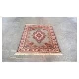 Small room rug, with oriental design and center