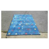 Solar style wool rug for kids room, measures 95