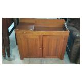Oak Dry Sink, in great condition, this dry sink