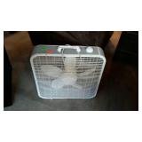 Lasko box fan with 17" blade - not tested by us