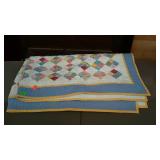 Nice patchwork diamond pattern quilt machine made