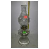 Oil lamp with chimney globe