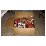 Stuffed animals, large box lot