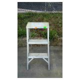 Aluminum 2ft folding project ladder