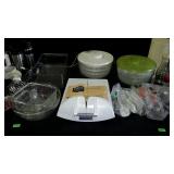 Table lot of kitchenware Containers, salad