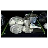 Deep fry pan with stock pot lids different sizes