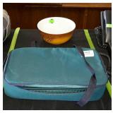 Pyrex travel dish and mixing bowl