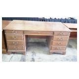 Executive Office desk, wooden desk with 4 drawers