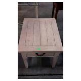 Lane furniture, living room end table with drawer