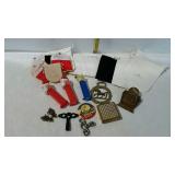 Small box flat trinket collectibles, Santa Pez