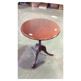 Mahogany finish lamp or candle stand, trifooted