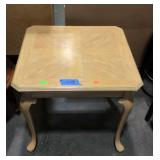 Living Room End Table, light color queen Anne