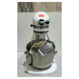 Kitchen aid heavy duty stand mixer, white