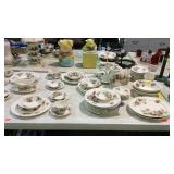 China, Johnson Bros "Harvest Time" 111pcs service