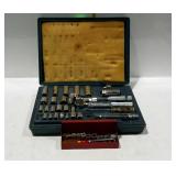 Tools - ratchet, sockets, swivels, extension bar,