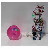 Home decor lot, includes pink lamp, and Christmas