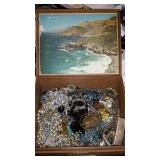 Jewelry box with jewelry