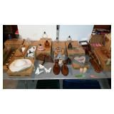 Country decor lot: wooden candle sconces, c