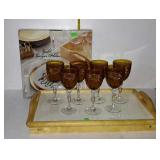 Group - bed tray, set of 8 gold charger plates,