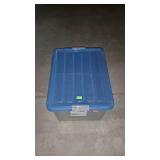 11 gallon clear tote with blue lid - code LY
