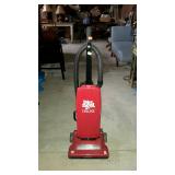 Dirt Devil Deluxe 11 amp vacuum with extension
