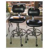 Pair of adjustable stools, can use at counter or