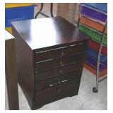 Stand, 5 drawers with a few misc items inside