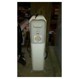 Lakewood electric radiator style heater