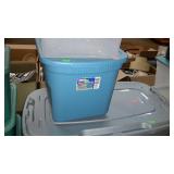 20 gal tote with lid