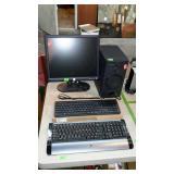 Dell monitor with speaker and keyboards