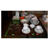 Group - rooster napkin holder, Corningware