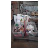 Skid lot, includes beanie babies, pictures