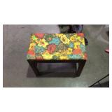 Padded bench 22x13x16