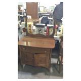 Oak washstand with towel bar, single drawer over 2