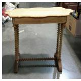 Early single drawer sewing table with turned legs