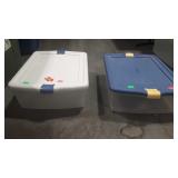 Two low profile totes with lids - code LY