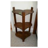 Pine three tier shelf, heart shaped - 16 x 12 x
