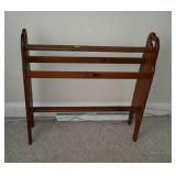 Pine quilt rack with heart shaped cut-outs - 30 x
