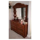 Broyhill multi-drawer dresser with mirrored hutch