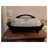 GE Electric skillet with cord - Kitchen