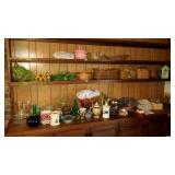 Home decor contents, location on shelf in living