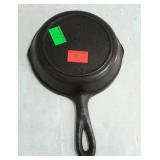 #3 cast skillet, 6.5" across